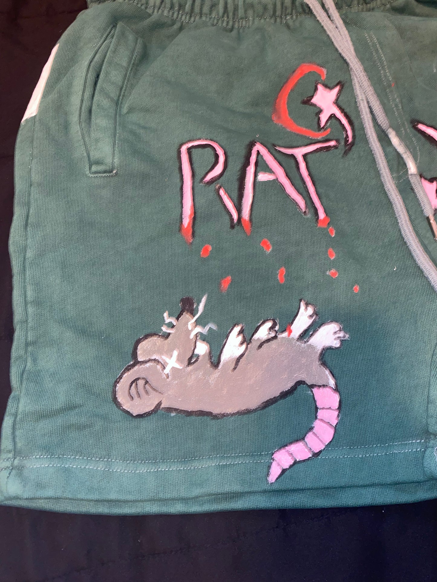 RAT VENENO SWEATSHORTS